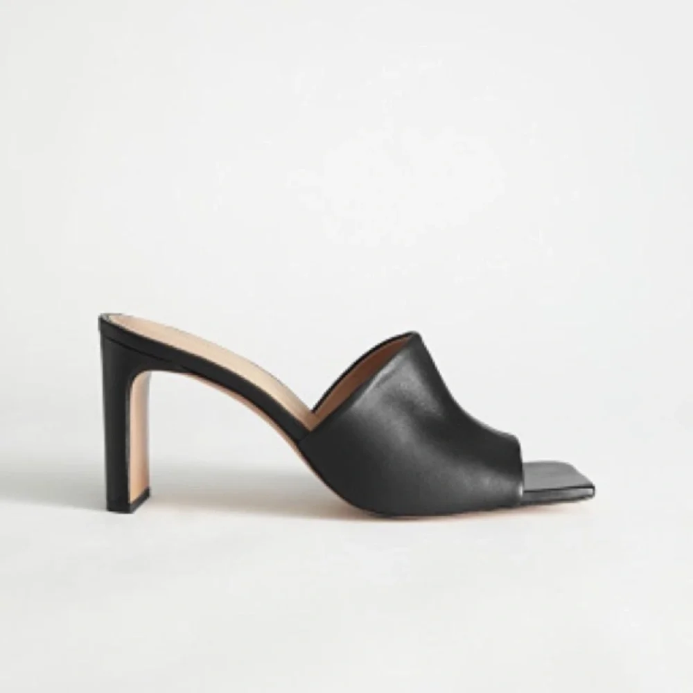 & OTHER STORIES Heeled Leather Square Toe Sandals